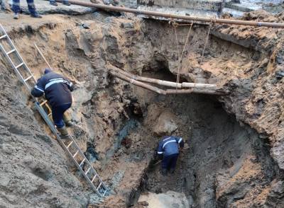 Порыв на улице Интернациональной ликвидирован Порыв на улице Интернациональной ликвидирован