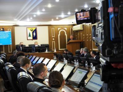 Глава Нижневартовска Дмитрий Кощенко отчитался о результатах своей работы и деятельности администрации города в 2021 году /ФОТО/ Глава Нижневартовска Дмитрий Кощенко отчитался о результатах своей работы и деятельности администрации города в 2021 году /ФОТО/