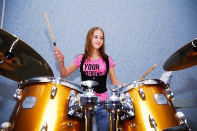 Современные произведения в исполнении юных музыкантов Современные произведения в исполнении юных музыкантов