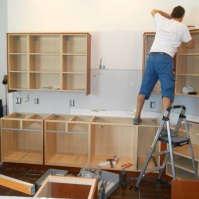 Какая информация должна быть в договоре о приобретении мебели?