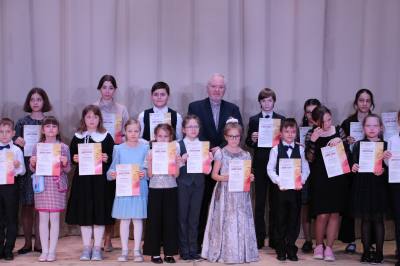 Завершен Открытый городской конкурс "Времена года"