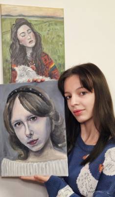 Персональная выставка юной художницы