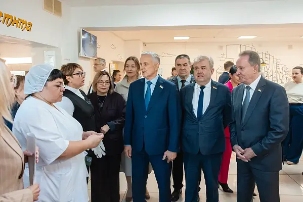 Новости:  Депутаты Нижневартовска проверили качество школьного питания в новом учебном году 