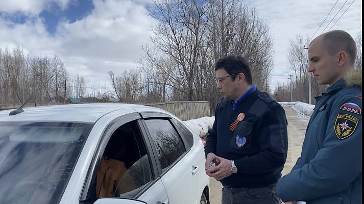 Новости:  Паводковая ситуация на ежедневном контроле спасателей 