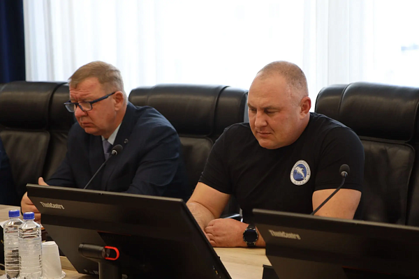 Новости:  Обсудили вопросы противодействия наркомании 